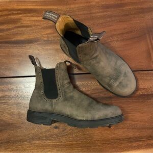 Blundstone - Rustic Brown High-top Leather Boots